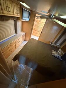 2006 Fleetwood American Tradition   - Photo 11 - Mannford, OK 74044