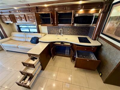 2014 Fleetwood American Eagle 45B   - Photo 27 - Mannford, OK 74044