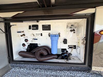 2014 Fleetwood American Eagle 45B   - Photo 24 - Mannford, OK 74044