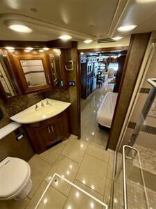 2014 Fleetwood American Eagle 45B   - Photo 36 - Mannford, OK 74044