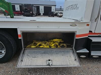 2016 Freightliner M2 106   - Photo 9 - Mannford, OK 74044