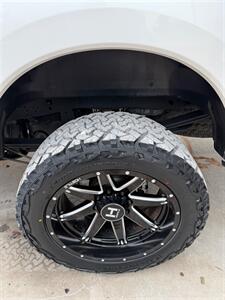 2017 Ford F-250 Super Duty Platinum - Photo 13 - Mannford, OK 74044