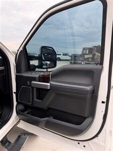 2017 Ford F-250 Super Duty Platinum - Photo 9 - Mannford, OK 74044