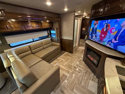 2017 Thor Venetian 36G 400 HP cummis - Photo 16 - Mannford, OK 74044