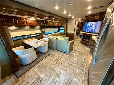 2017 Thor Venetian 36G 400 HP cummis - Photo 12 - Mannford, OK 74044