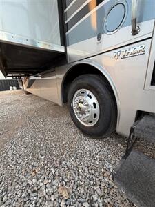 2017 Thor Venetian 36G 400 HP cummis - Photo 10 - Mannford, OK 74044