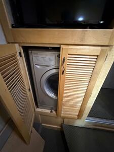 2005 Fleetwood Discovery 39S   - Photo 13 - Mannford, OK 74044