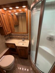 2013 Holiday Rambler Ambassador 36cfoot   - Photo 12 - Mannford, OK 74044