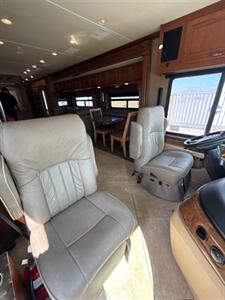 2015 Fleetwood Discovery 40X   - Photo 4 - Mannford, OK 74044