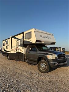 2010 Gulf Stream super max bunks dodge cummins 6.7