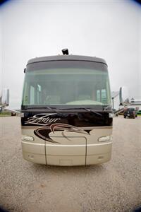 2007 Tiffin M-45QSZ   - Photo 8 - Mannford, OK 74044
