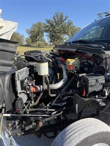 2019 Chevrolet Silverado 5500HD - Photo 12 - Mannford, OK 74044