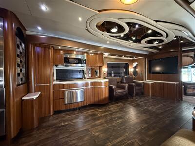 2010 Newell Coach   - Photo 4 - Mannford, OK 74044
