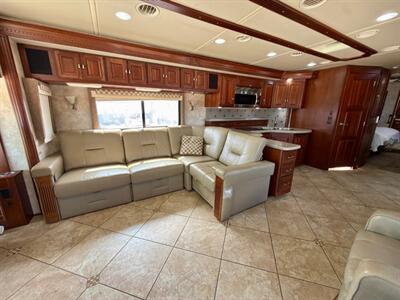 2011 Winnebago Tour 42QD   - Photo 30 - Mannford, OK 74044