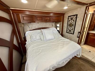 2011 Winnebago Tour 42QD   - Photo 37 - Mannford, OK 74044
