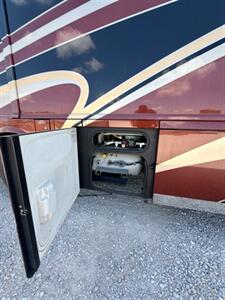 2011 Winnebago Tour 42QD   - Photo 12 - Mannford, OK 74044