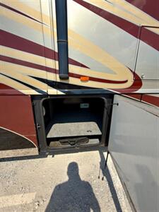 2011 Winnebago Tour 42QD   - Photo 5 - Mannford, OK 74044