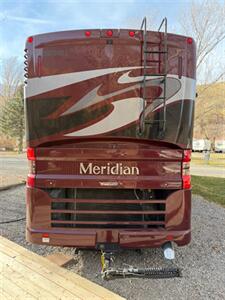 2015 Winnebago Meridian IKP40R - Photo 4 - Mannford, OK 74044