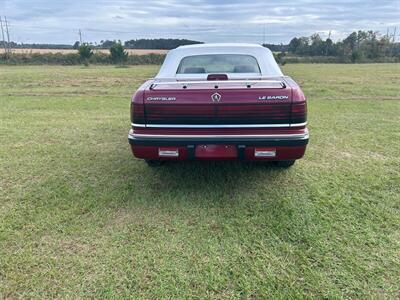 1991 Chrysler Le Baron Highline   - Photo 4 - Albany, GA 31721