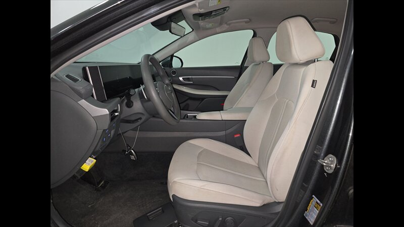 2025 Hyundai SONATA SEL - Photo 2 - Albany, GA 31721