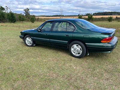 1993 Pontiac Bonneville   - Photo 4 - Albany, GA 31721