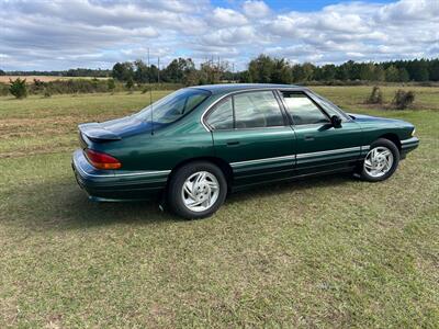 1993 Pontiac Bonneville   - Photo 7 - Albany, GA 31721