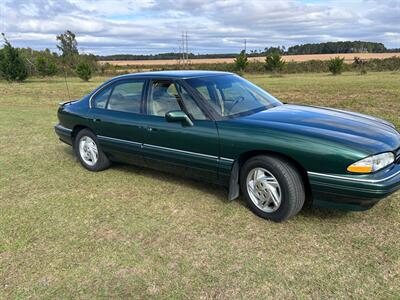 1993 Pontiac Bonneville   - Photo 5 - Albany, GA 31721