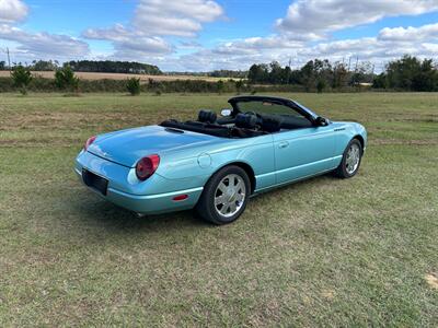 2002 Ford Thunderbird Deluxe   - Photo 17 - Albany, GA 31721