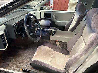 1985 Pontiac Fiero SE   - Photo 14 - Albany, GA 31721