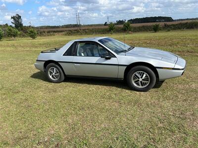 1985 Pontiac Fiero SE   - Photo 6 - Albany, GA 31721