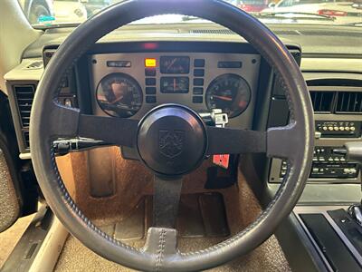 1985 Pontiac Fiero SE   - Photo 16 - Albany, GA 31721