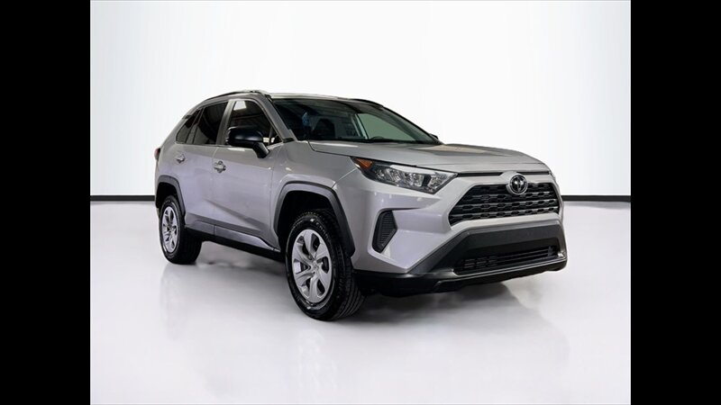 2021 Toyota RAV4 LE   - Photo 1 - Albany, GA 31721