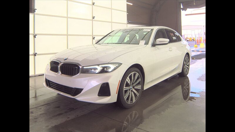 2025 BMW 3 Series 330i xDrive   - Photo 1 - Albany, GA 31721