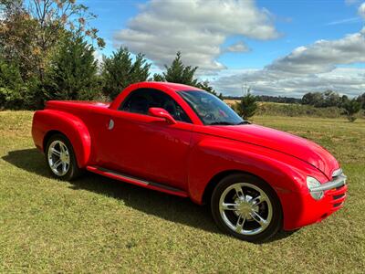 2004 Chevrolet SSR LS   - Photo 6 - Albany, GA 31721