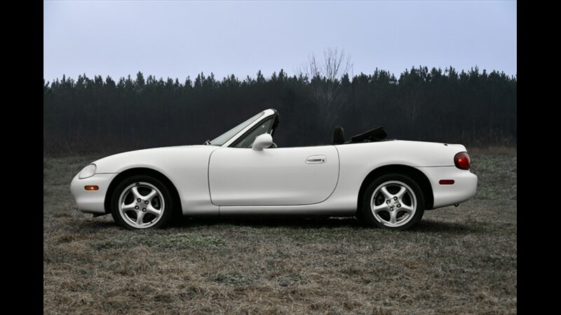 2000 Mazda MX-5 Miata - Photo 7 - Albany, GA 31721