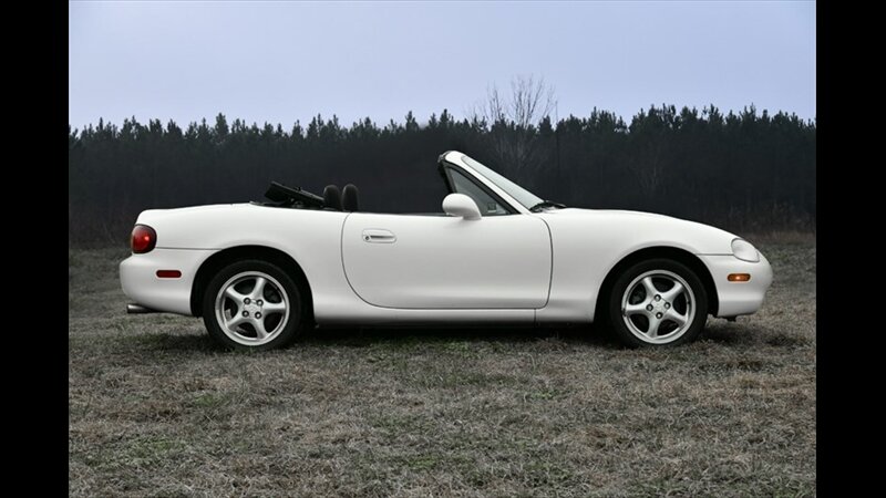 2000 Mazda MX-5 Miata - Photo 3 - Albany, GA 31721