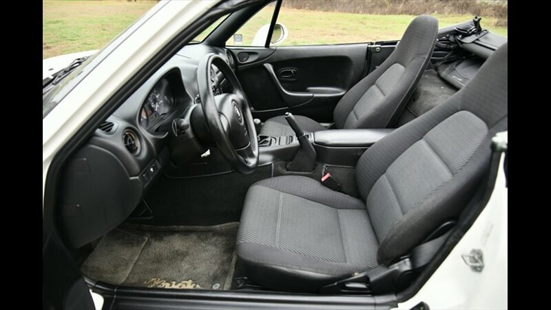 2000 Mazda MX-5 Miata - Photo 26 - Albany, GA 31721