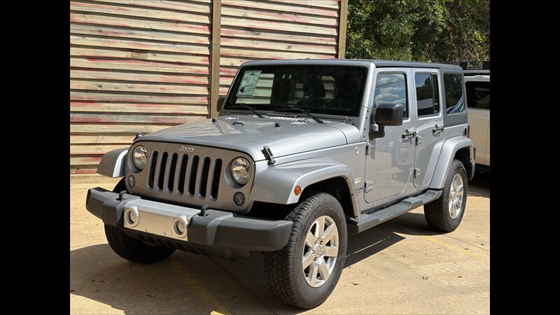 2015 Jeep Wrangler Unlimited Sahara - Photo 3 - Albany, GA 31721