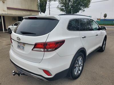 2017 Hyundai SANTA FE SE - Photo 4 - Fresno, CA 93722