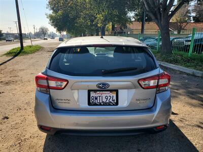 2017 Subaru Impreza 2.0i   - Photo 6 - Fresno, CA 93722