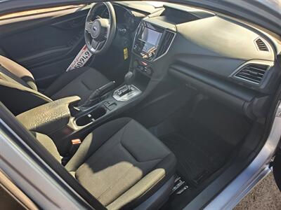 2017 Subaru Impreza 2.0i   - Photo 10 - Fresno, CA 93722