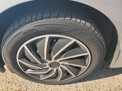 2017 Subaru Impreza 2.0i   - Photo 14 - Fresno, CA 93722