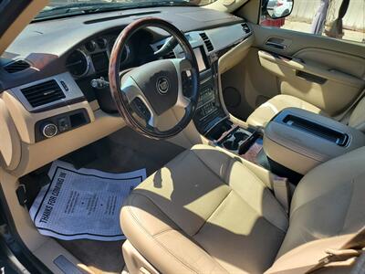 2013 Cadillac Escalade Premium   - Photo 10 - Fresno, CA 93722