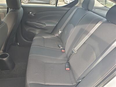 2017 Nissan Versa 1.6 SV   - Photo 8 - Fresno, CA 93722
