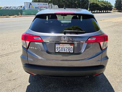 2021 Honda HR-V LX - Photo 6 - Fresno, CA 93722