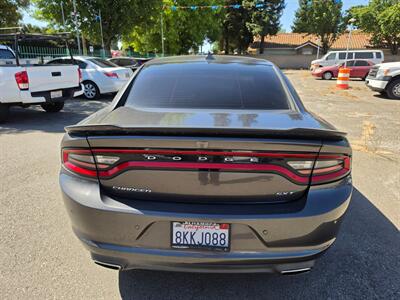 2016 Dodge Charger SXT - Photo 6 - Fresno, CA 93722
