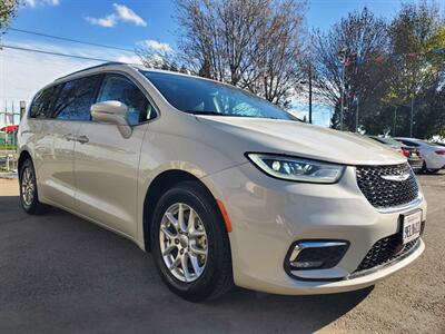 2021 Chrysler Pacifica Touring L - Photo 2 - Fresno, CA 93722
