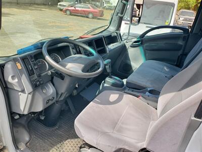 2017 Isuzu NQR 20' x 8' x 8' Box Truck   - Photo 7 - Fresno, CA 93722