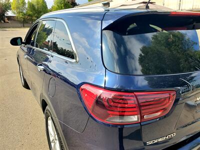 2020 Kia Sorento LX   - Photo 16 - Fresno, CA 93722