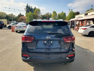 2020 Kia Sorento LX   - Photo 6 - Fresno, CA 93722